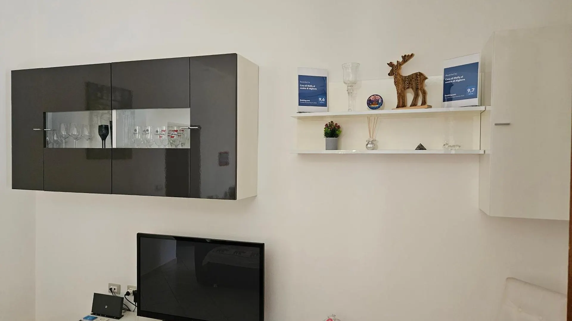Casa Di Molly Al Centro Di Alghero Apartment